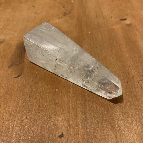 Clear Quartz - Picture 2 of 2
